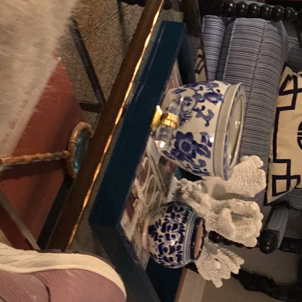 Meet your Posher, Peggy